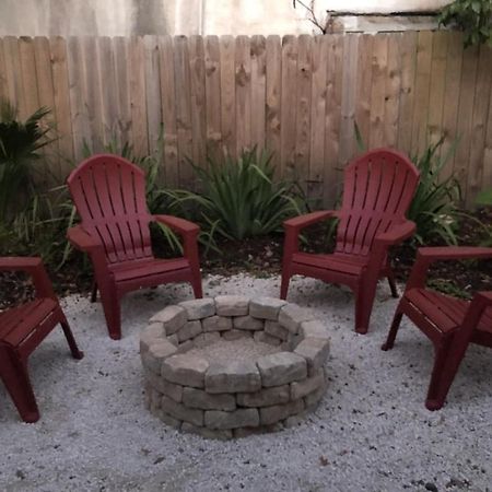 Вилла Chic Retreat In Downtown St Augustine Сент-Огастин Экстерьер фото