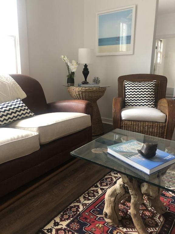Вилла Chic Retreat In Downtown St Augustine Сент-Огастин Экстерьер фото