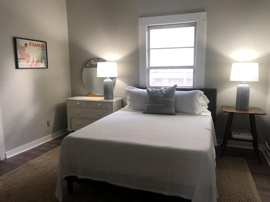 Вилла Chic Retreat In Downtown St Augustine Сент-Огастин Экстерьер фото